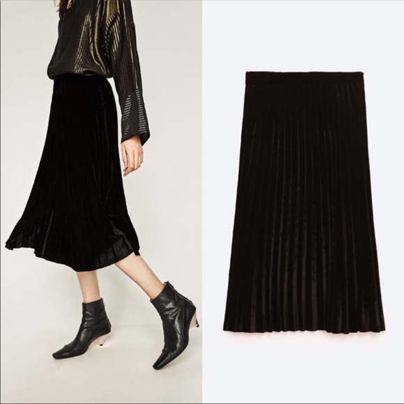 black velvet pleated skirt